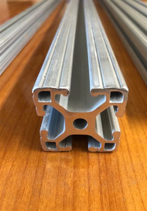 80/20 Aluminum T.
